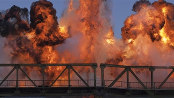 U vazduh dignut i posljednji most; "Pada" Bahmut... (VIDEO)