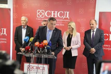 Iz GO SNSD pozvali nadležne da utvrde odgovornost "PDP stranim novcem došao do pozicije gradonačelnika Banjaluke"