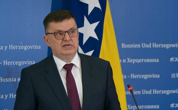 TEGELTIJA PUTUJE U NEW YORK Ambasador BiH   u UN Sven Alkalaj, minira "svog" PREMIJERA