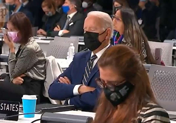 O ČEMU SANJA? Bajden drijema i na klimatskom samitu u Glazgovu