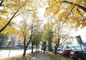 I SUTRA PRETEŽNO SUNČANO Mala oblačnost uz svježije vrijeme