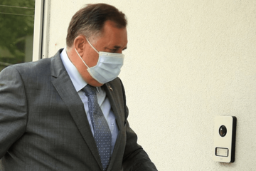 “PREDVODIO VOJSKU I NAROD” Dodik ističe da je spomenik Novici Gušiću pouka svima nama da čuvamo Srpsku
