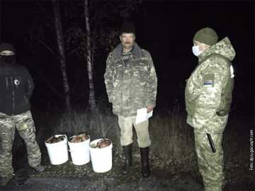 Dvojicu berača pečuraka oko Černobilja, srećom, na vrijeme uhapsila policija