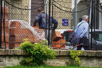 Tri upozorenja za Srbiju