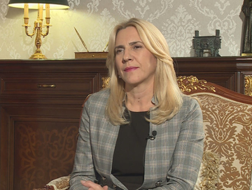 Cvijanović: Izetbegović promoviše izmišljeni Dejton