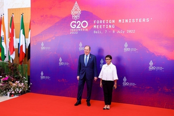 Lavrov vs. svi ostali