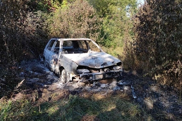 Određen pritvor osumnjičenom da je udario ženu pa zapalio vozilo