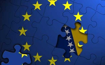 Šalenberg: Dodijeliti BiH status kandidata za članstvo u EU