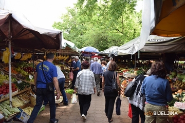 Građani u FBiH očajni, teško prežive mjesec