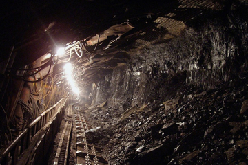 U nesreći u rudniku deset osoba poginulo, šestoro nestalo
