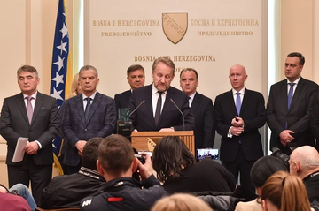 U građanskoj državi NEMA MJESTA za Srbe i SPC: Demokratija po mjeri sarajevskih političara