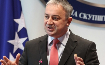 Borenović: Čuj Dodika: „Vjerujete li meni ili svojim očima“