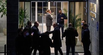 PREOKRET U NEUMU Željko Komšić pušten niz vodu?!?