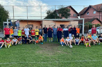 Pomoć mladim sportistima, Stanarević i Čubrilović uručili vrijedne donacije