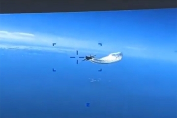 Obavljen snimak incidenta iznad Crnog mora: Kako je ruski lovac oborio američki dron /VIDEO/
