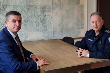 Konjic nagrađuje sa 10.000 KM policajce koji su otkrili plantažu kanabisa