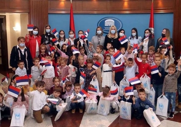 MALIŠANI U PALATI REPUBLIKE Cvijanovićeva ugostila djecu u čija dva vrtića je uložen milion KM