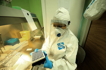 VIRUSOM KORONA ZARAŽENE DVIJE OSOBE U Kliničkom centru Univerziteta u Sarajevu testirano 766 uzoraka