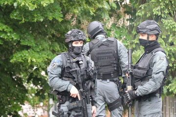 Drama na Kosovu: Policija upala u zgradu u kojoj se nalazi ustanova iz sistema Vlade Srbije