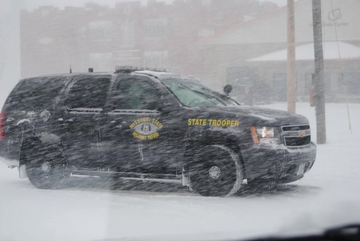 Arktička oluja zahvatila SAD: Otkazano hiljade letova, temperature do minus 45 stepeni