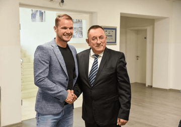 Sastanak Stanivukovića i Bjelice u Sokocu: Banjaluka dobija "Romanijsku kolibu"