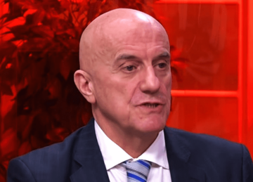 KO JE USTAVARI DAKA DAVIDOVIĆ? "Pojavljuju se informacije i postavljaju se pitanja"