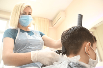 "KORONA OŠIŠALA FRIZERE" Ova djelatnost je na ivici opstanka, prihodi smanjeni i do 70 odsto