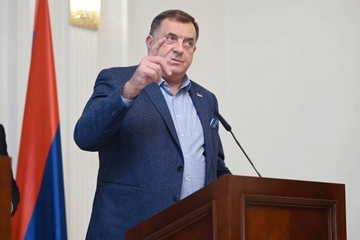 Dodik: Nasilno davanje saglasnosti i otimanje putem odluka visokog predstavnika su prošlost